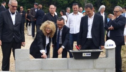 Pose Première pierre à Grazac